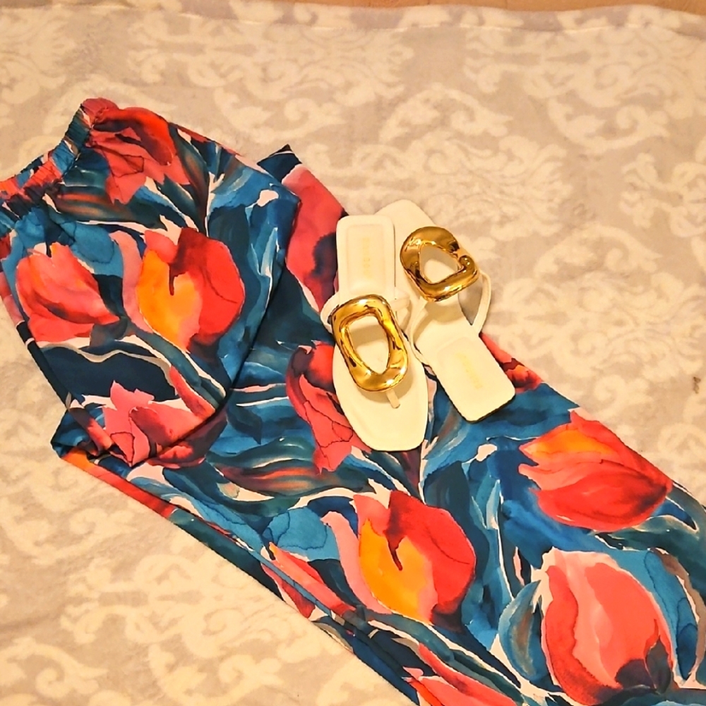 Floral Print Pants / Fabletics